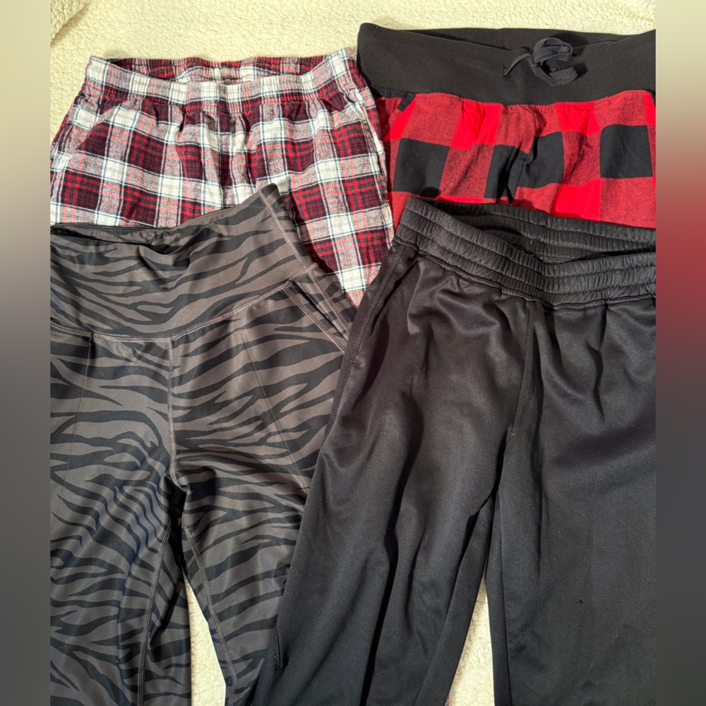 Womens Bottoms Set - Plaid, Zebra, and Solid Designs. Size small/medium.